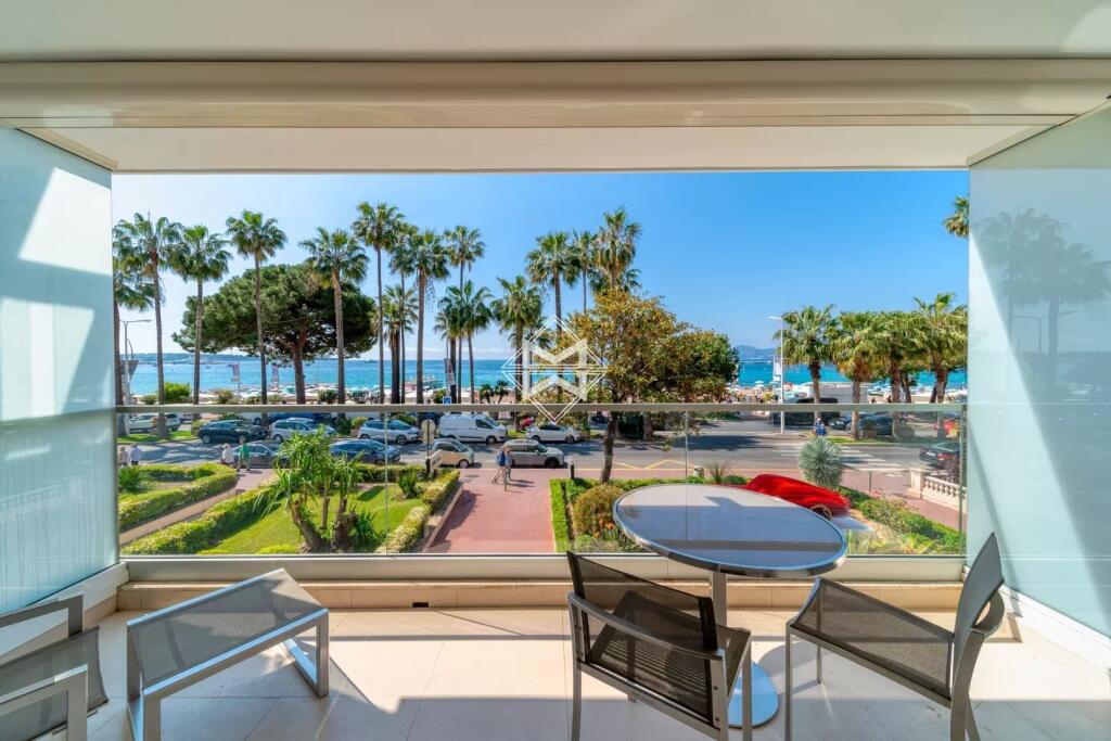 Main image of property: Provence-Alps-Cote d`Azur, Alpes-Maritimes, Cannes