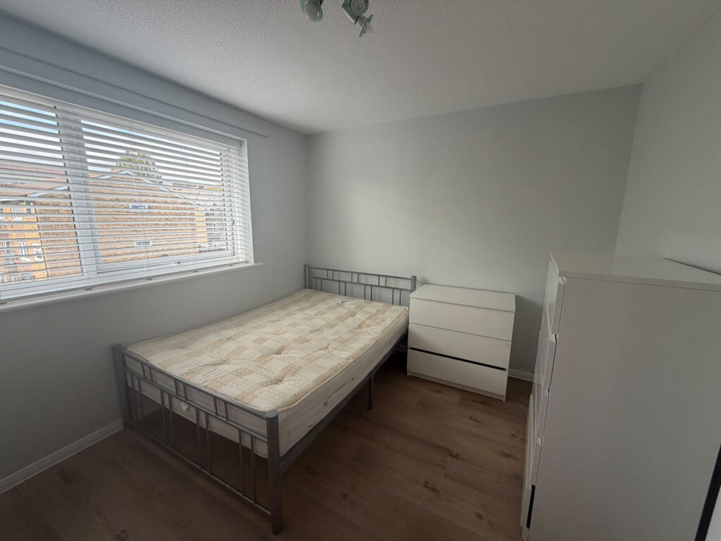 Main image of property: WILLOUGHBY MEWS N17