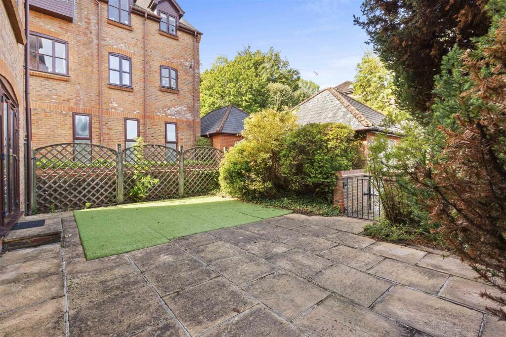 Property photo 9