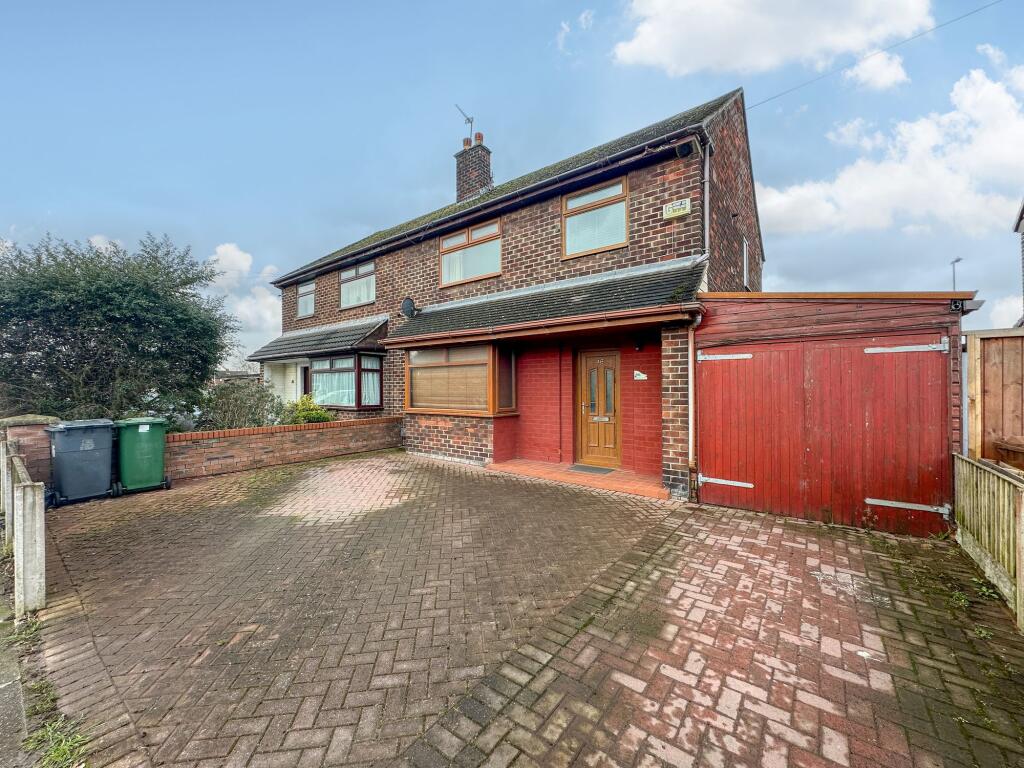 Main image of property: Wakefield Drive, Moreton, CH46