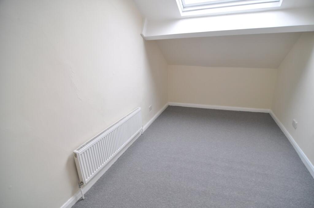 Apartment in Sheffield - View 4