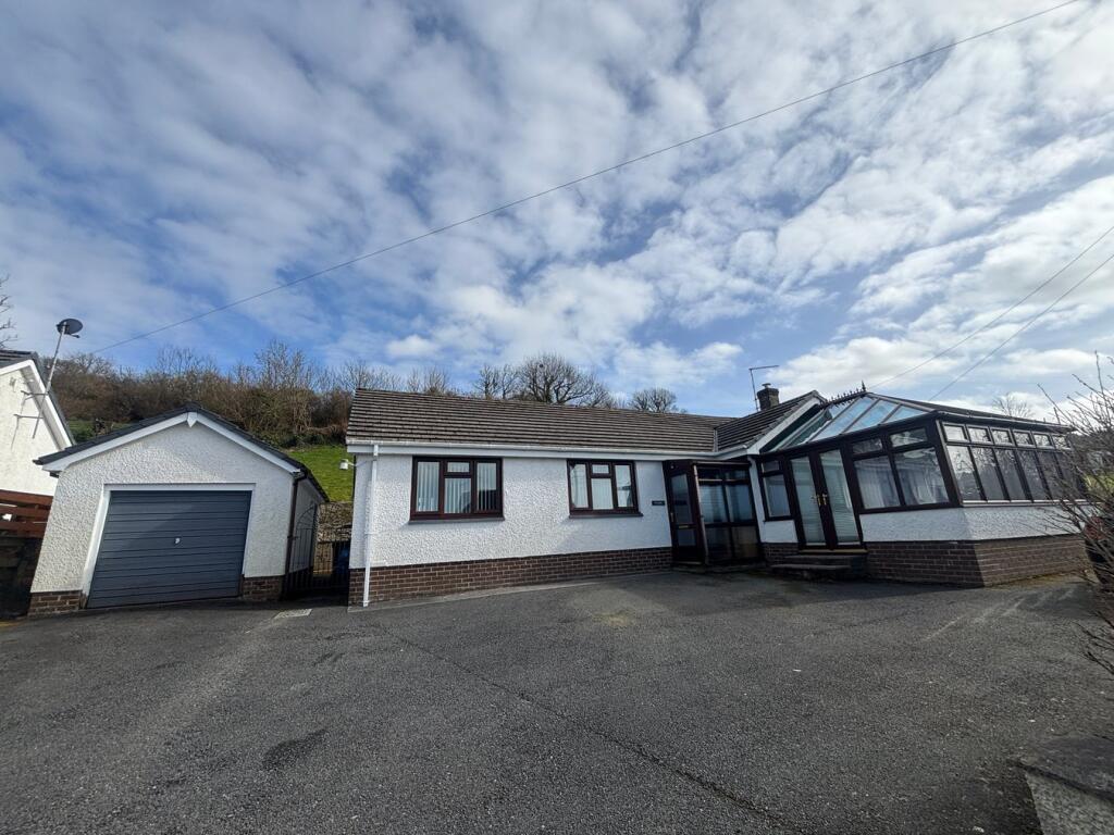 Main image of property: Pencarreg, Llanybydder, SA40