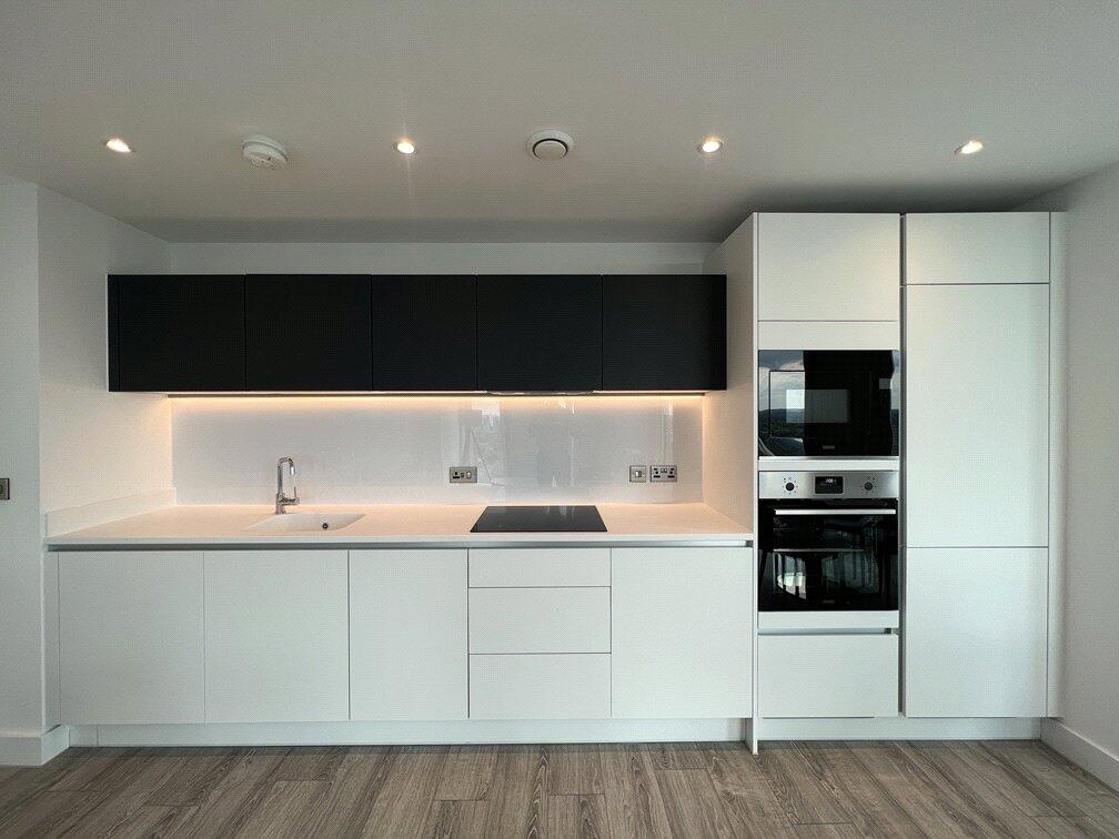 Apartment in Manchester, City Centre - View 3