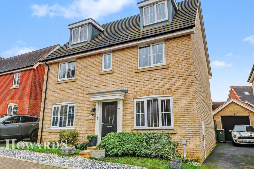 Main image of property: Saxifrage Close, Tharston