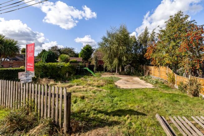 Plot Adjacent Puzzledene (North End)-5