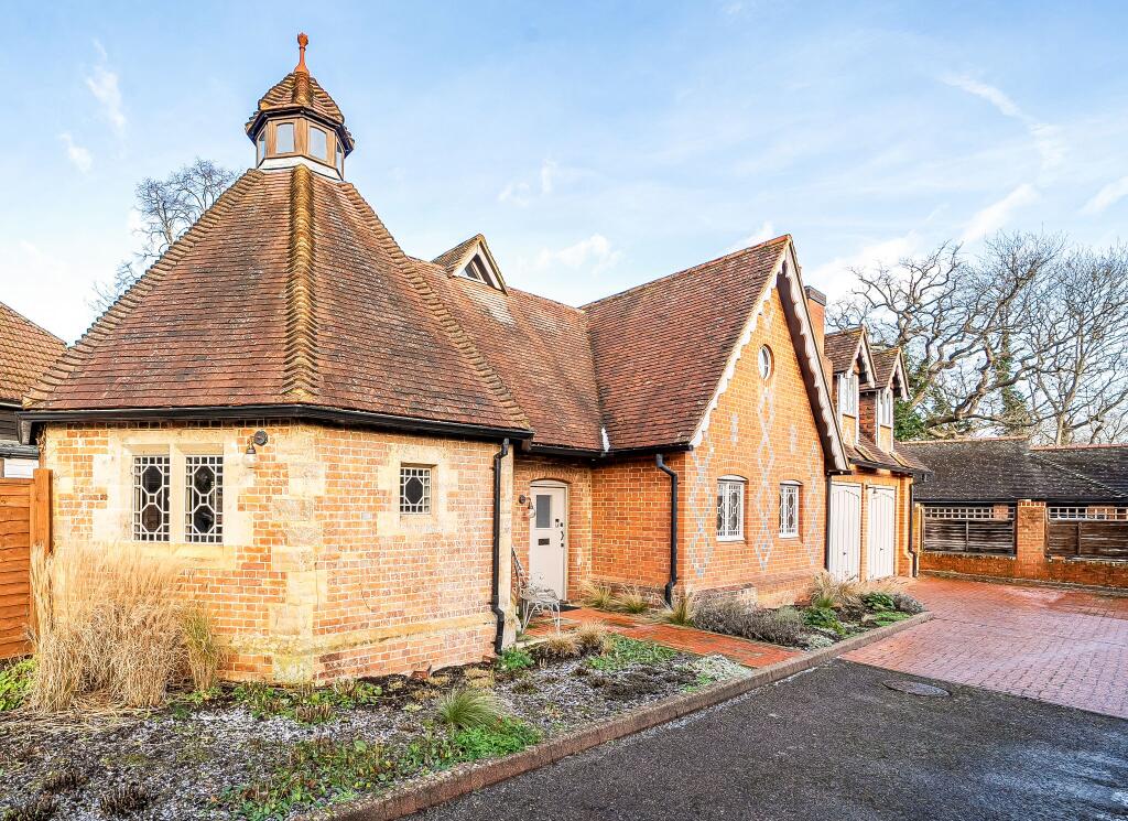 Main image of property: Kiln Lane, Leigh, TN11