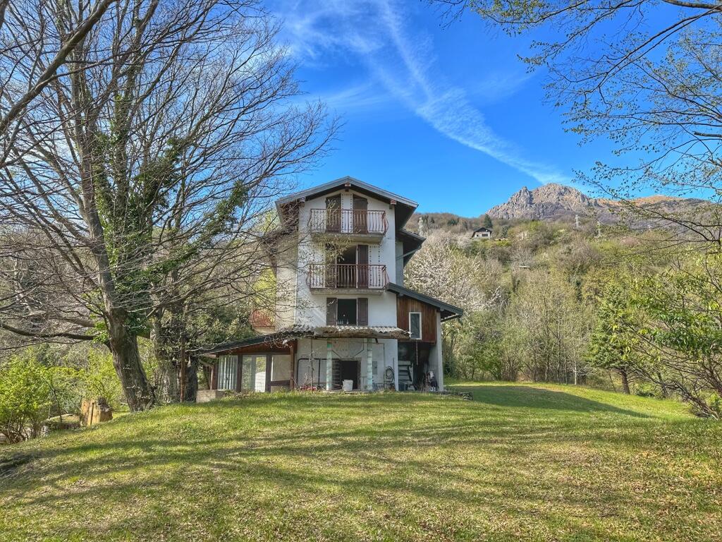 Main image of property: Plesio, Como, Lombardy