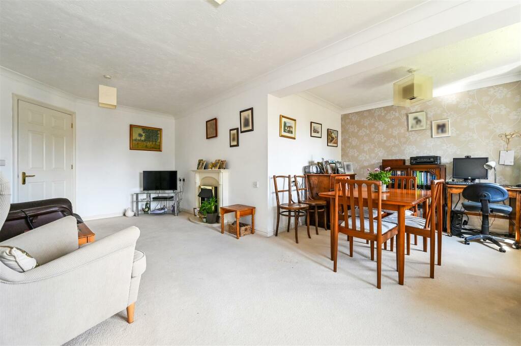 Stockbridge Road, Chichester - View 3