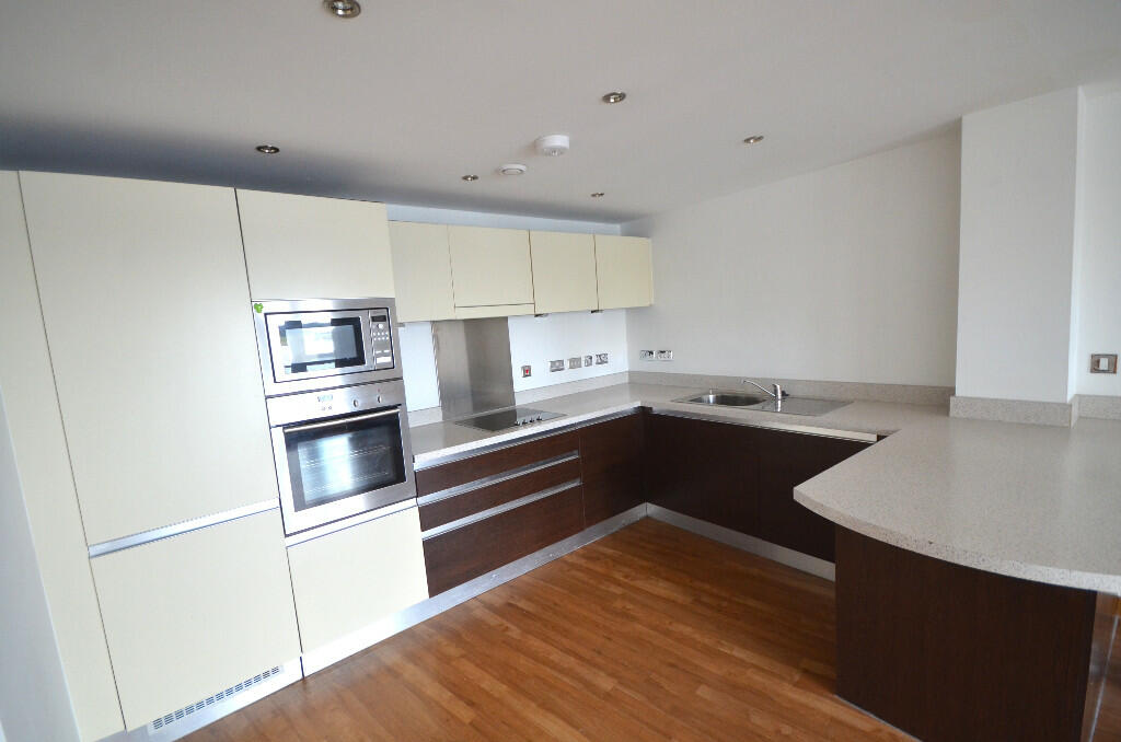 Felsted, Milton Keynes, Buckinghamshire, MK7 photo 2