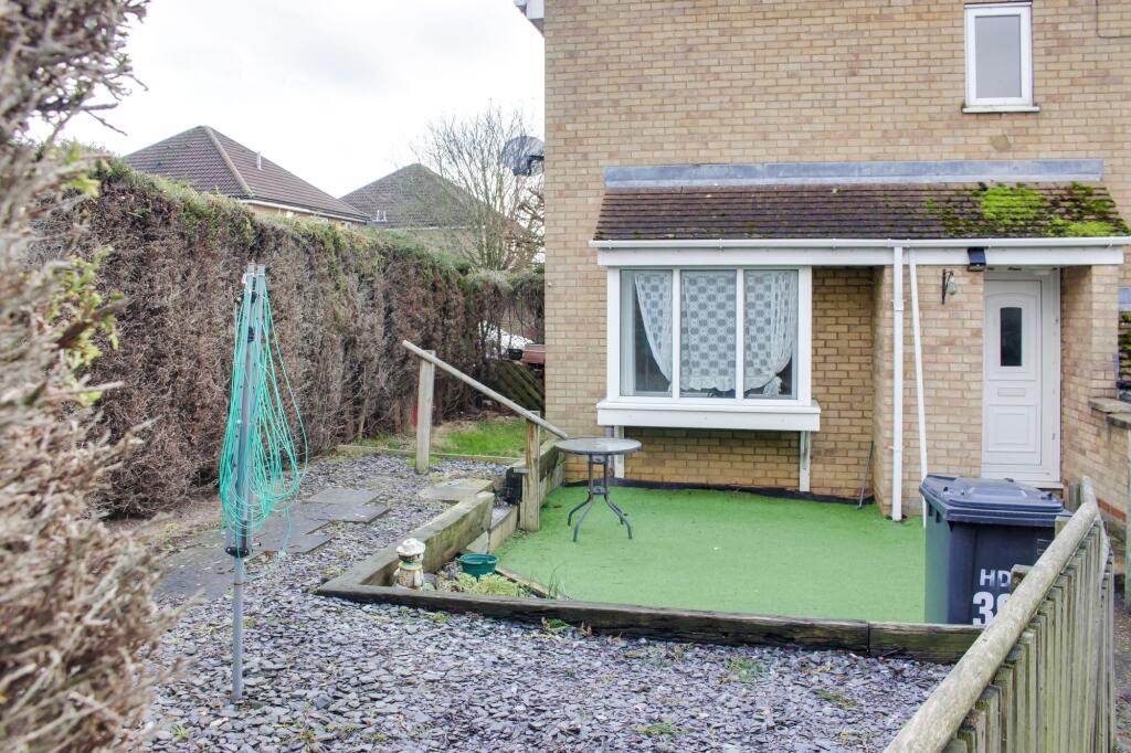 Muntjac Close, Eaton Socon, PE19 photo 2