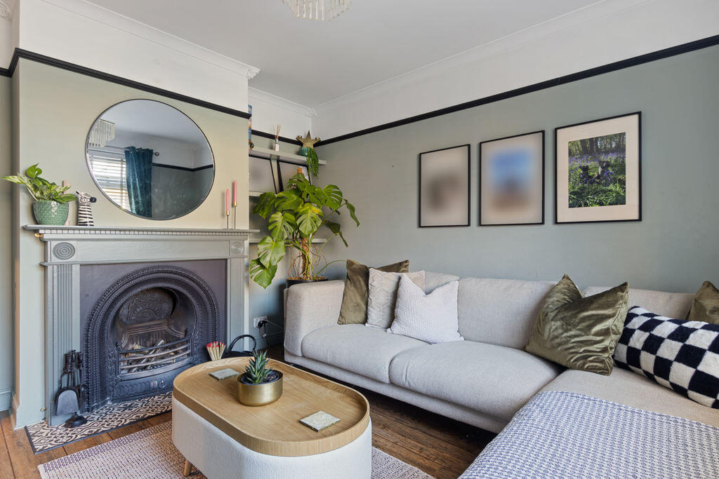 House in Portsmouth - View 5