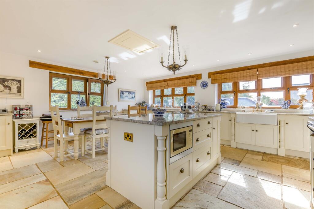 Methwold Road, Whittington, King's Lynn - View 2