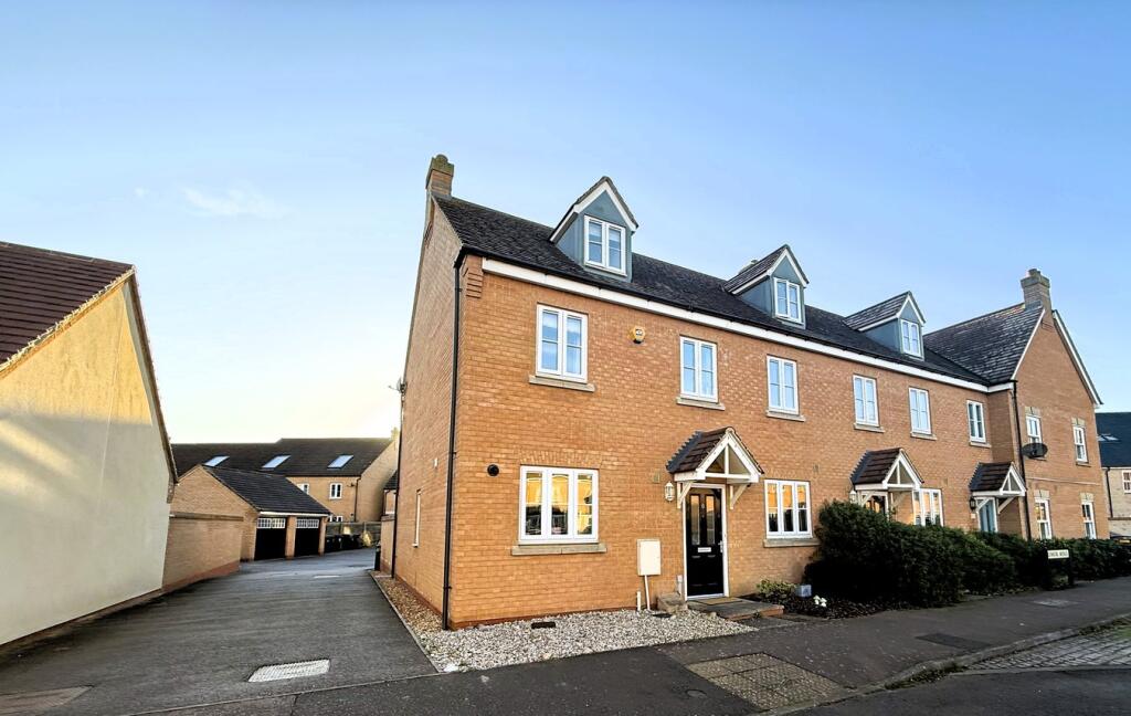 Main image of property: Exmoor Avenue, Biggleswade, SG18