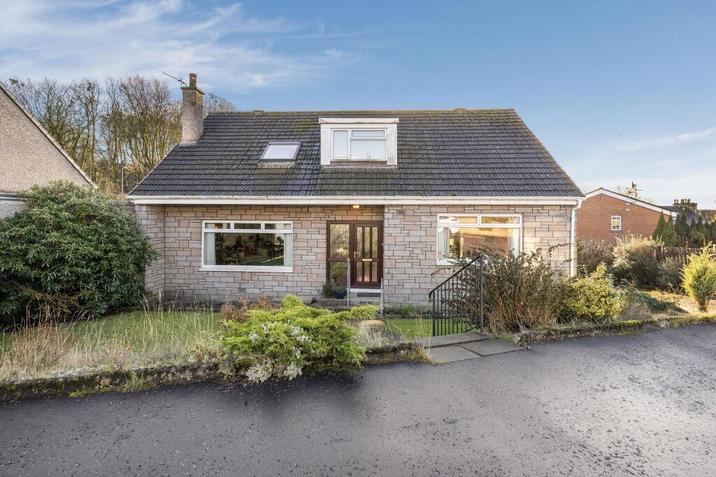 Main image of property: 6 Barbush Place, Strathaven, ML10 6JQ