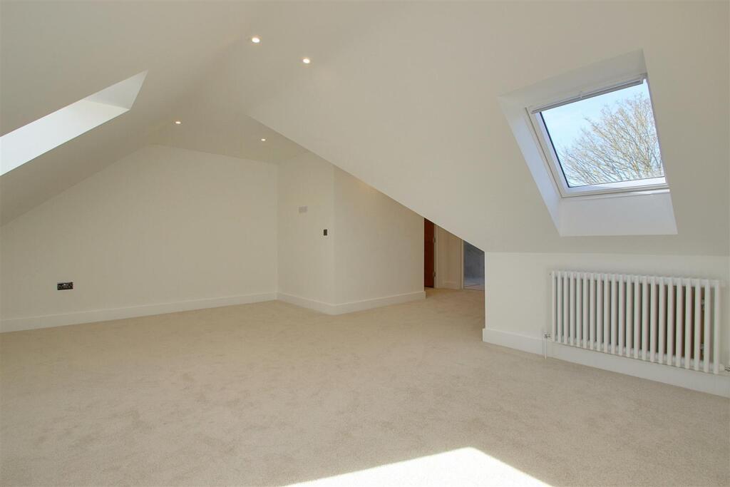 Additional image 14 of Chiswell Green, St Albans