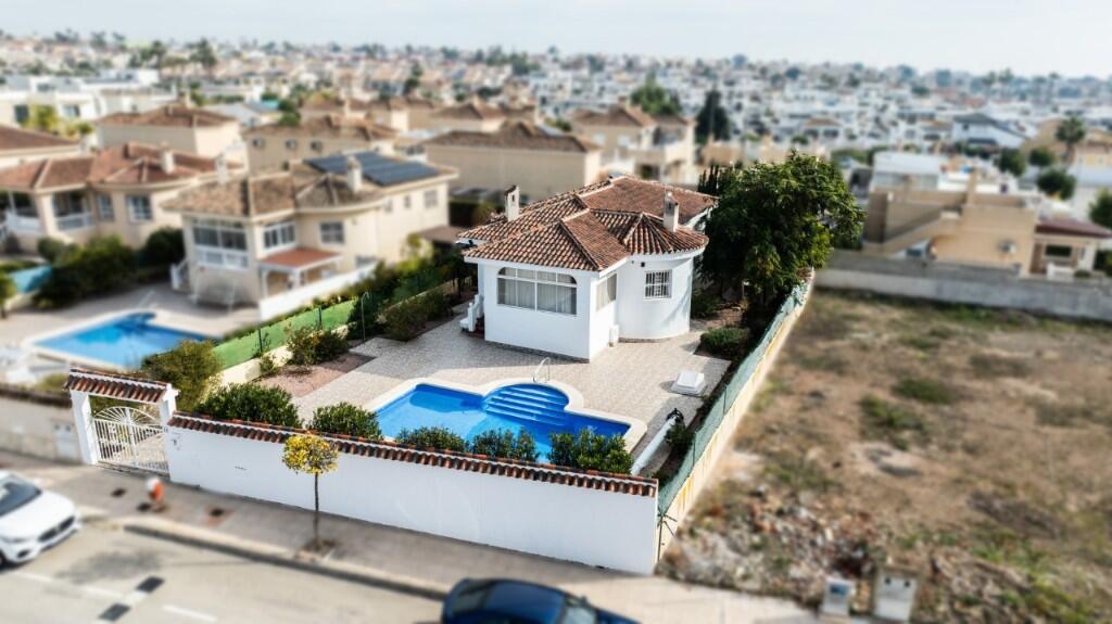 Main image of property: La Marina, Alicante, Valencia