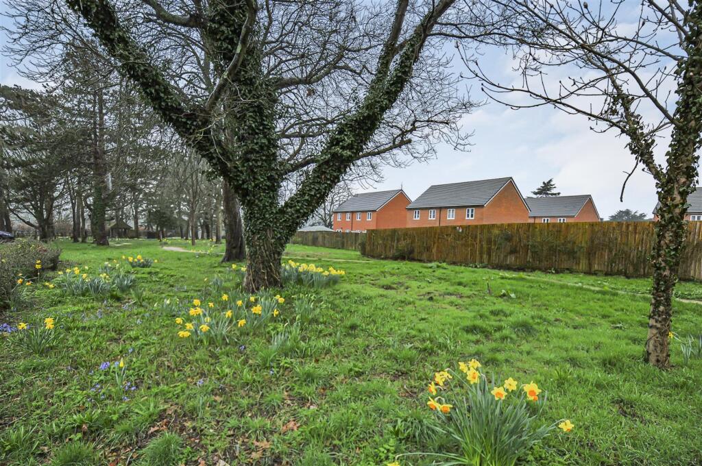 Additional image 18 of Cane Drive, Bricket Wood, St. Albans