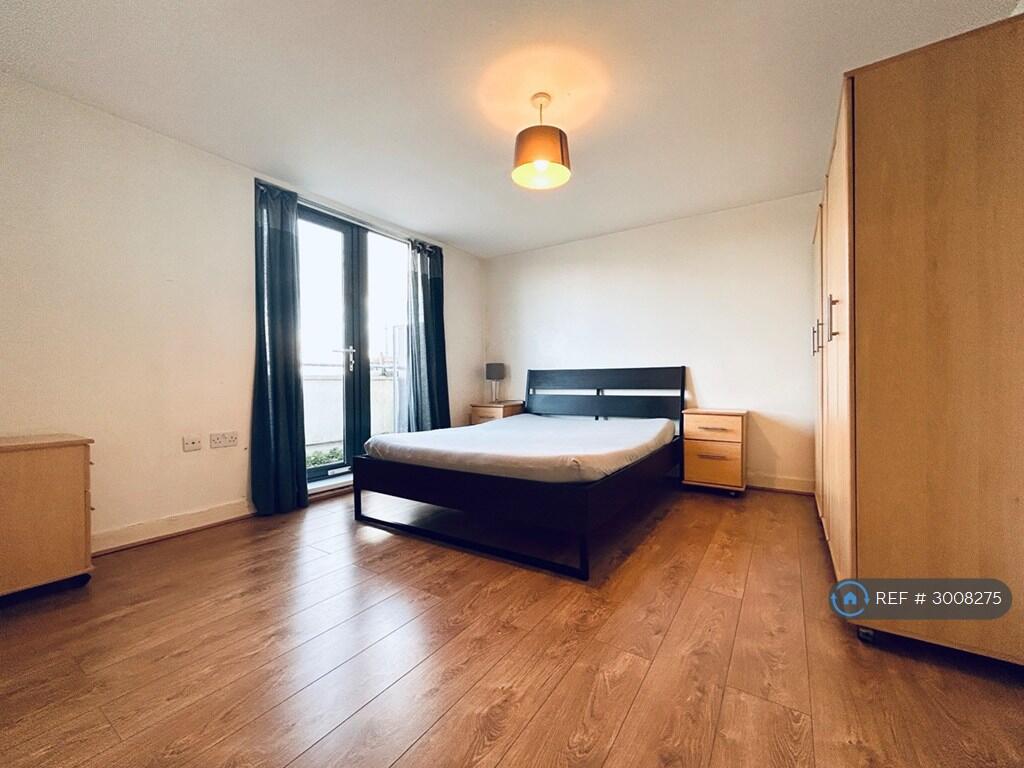 Apartment in Manchester - More