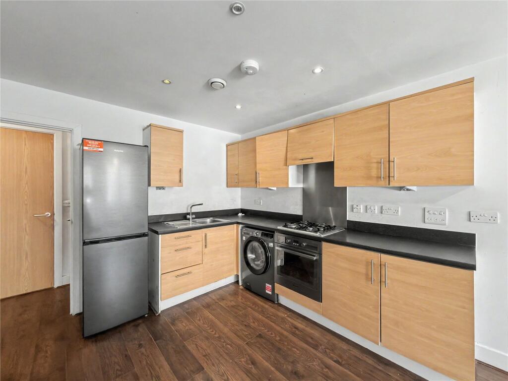 Apartment in London - View 4