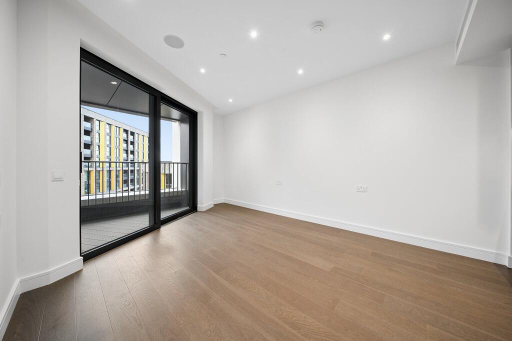 Apartment in London - More