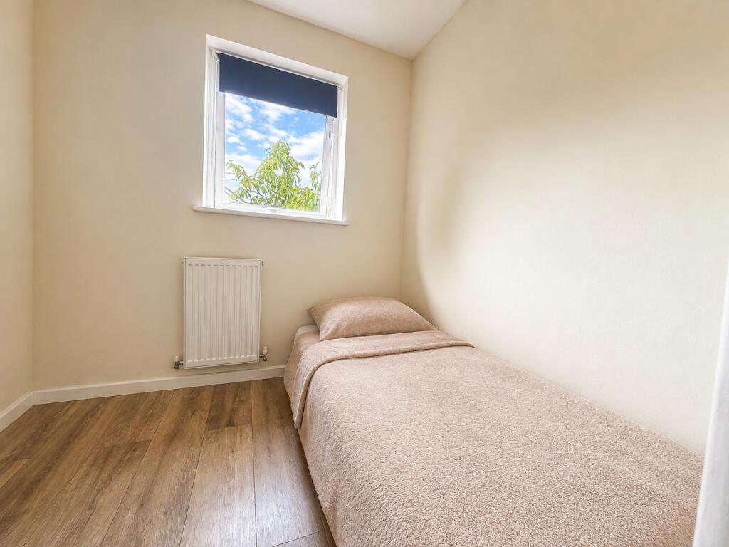 House in Nailsea, East End, North Somerset - More