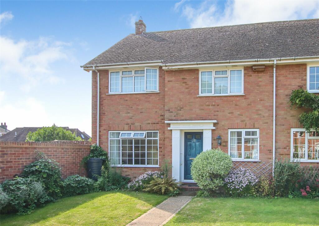 Main image of property: St Thomas Park, Lymington, Hampshire, SO41