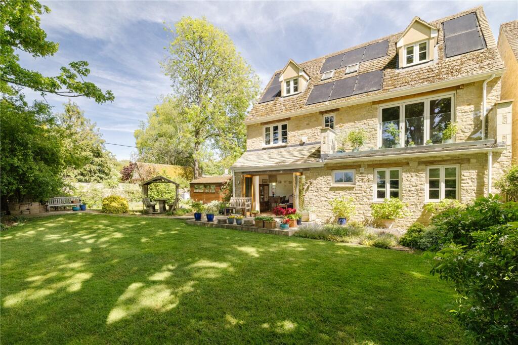 Burford Hill Mews, Burford, Oxfordshire, OX18 - View 2