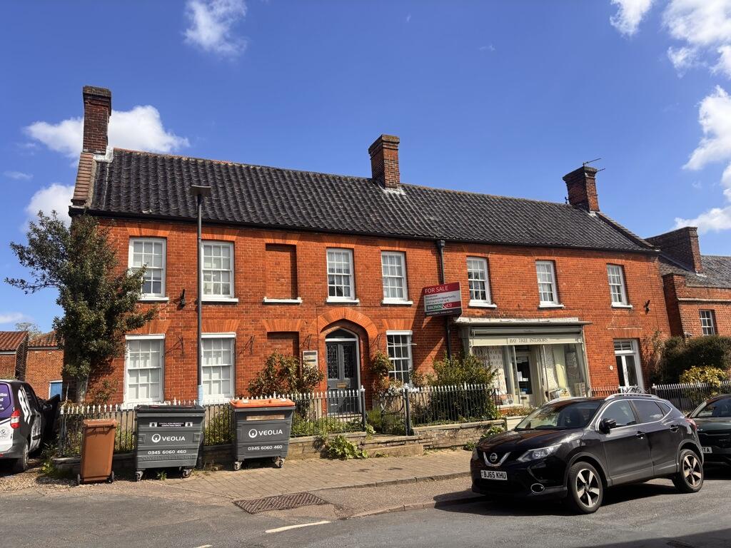 Main image of property: Carlton & Melton Houses, Market Place, Reepham, Norwich, Norfolk, NR10 4JJ