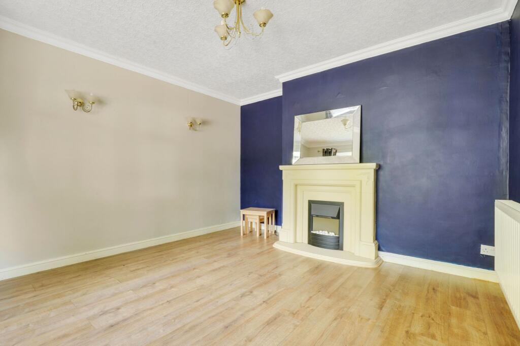 House in Gedling, Woodborough - View 4