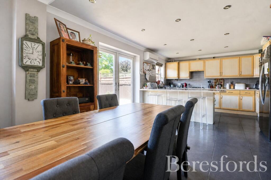House in Chelmsford - View 4