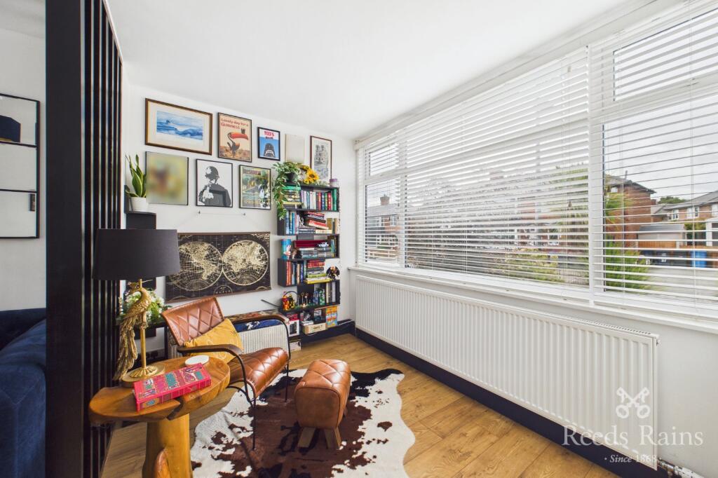 House in Salford, Greater Manchester - View 5