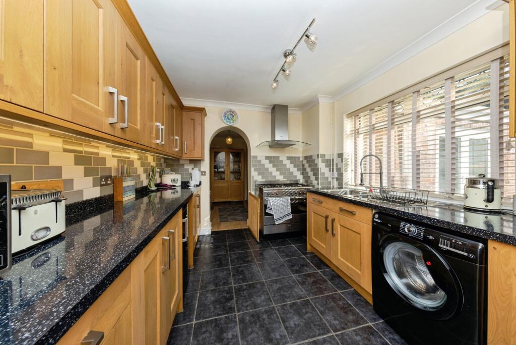 House in Swansea, Trimsaran - View 2