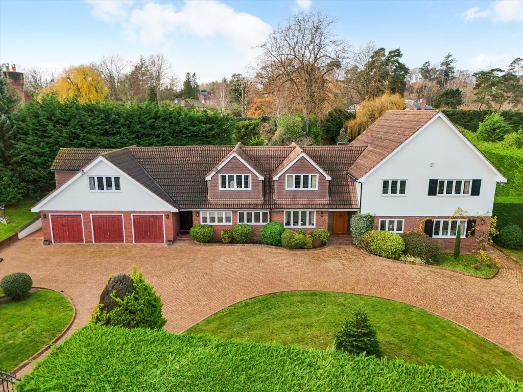 Main image of property: Broomfield, 18a Broomfield Ride, Oxshott, Leatherhead, Surrey, KT22