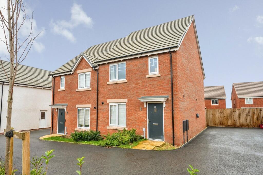 Main image of property: Brooklime Road, Warwick, Warwickshire, CV34