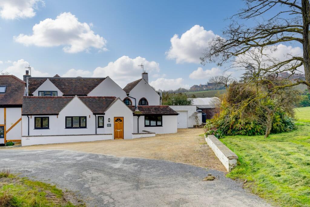 Main image of property: Blayneys Lane, Evesham, WR11