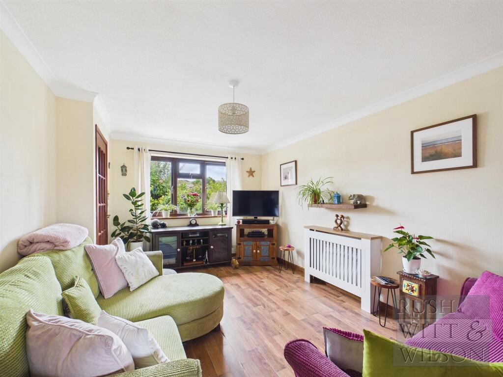 House in Tonbridge - View 2