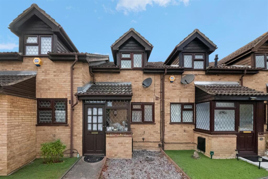 Main image of property: Westlake Close, Hayes