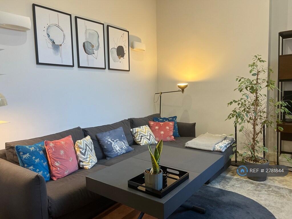 Main image of property: Lancaster Gate, London, W2