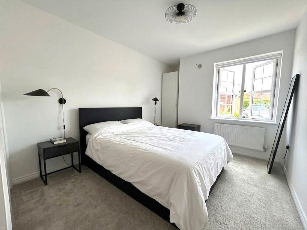 Apartment in London - View 5
