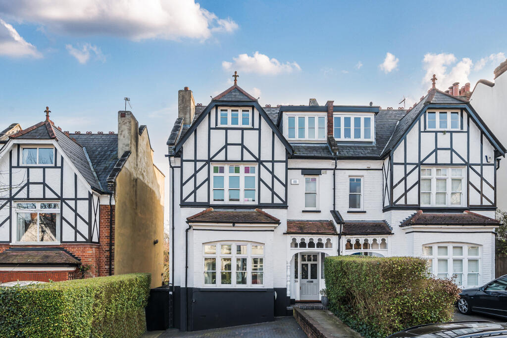 Main image of property: Onslow Gardens, London, N10