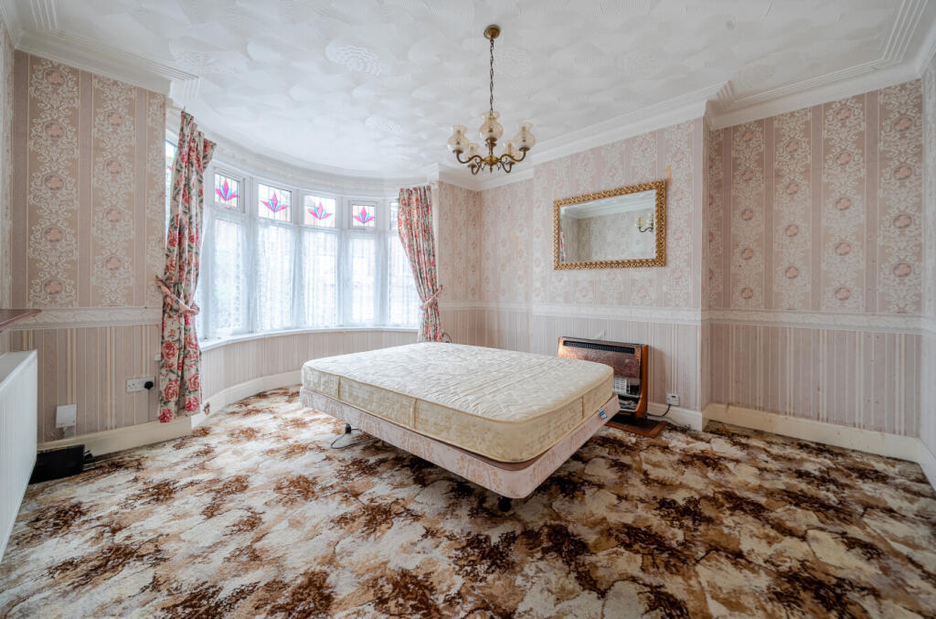 House in Portsmouth - View 5