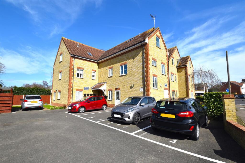 Main image of property: Ashingdon Road, Rochford