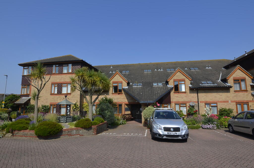Rowland House, Winston Close photo 4