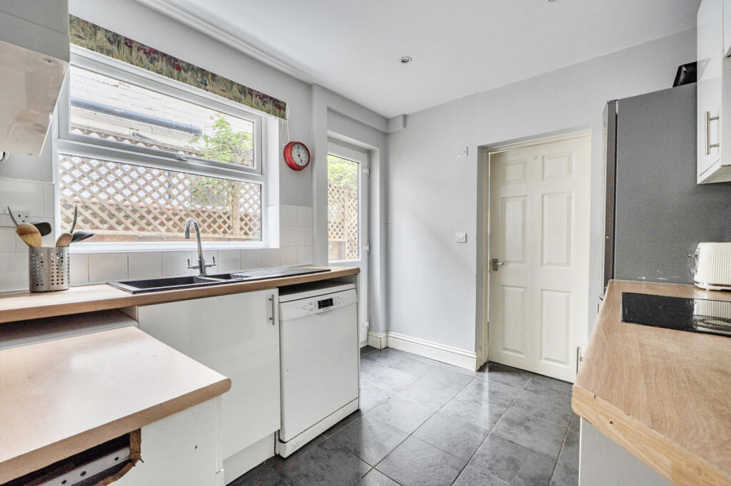 House in Reading - View 4