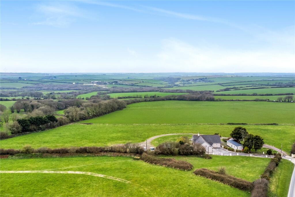 House in Cornwall, St. Enoder - View 3