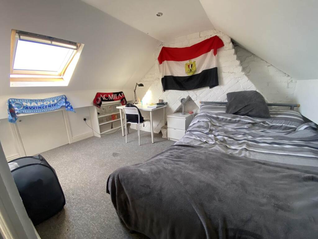 House in Cardiff - View 2
