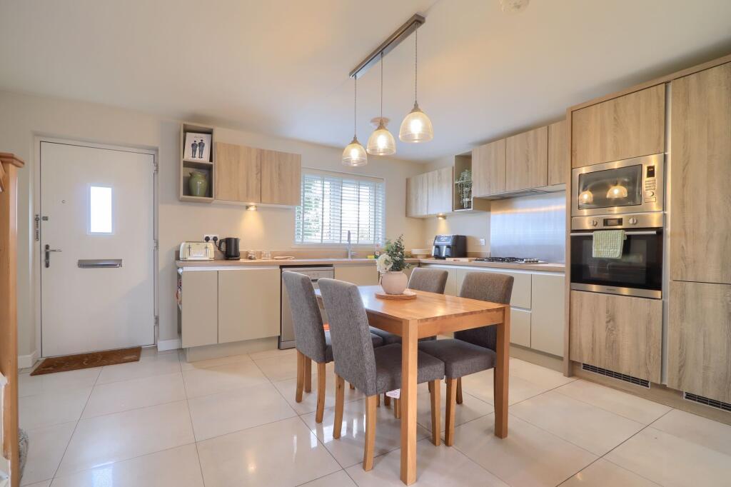 Snowball Grove, Stockton-On-Tees, TS19 photo 4