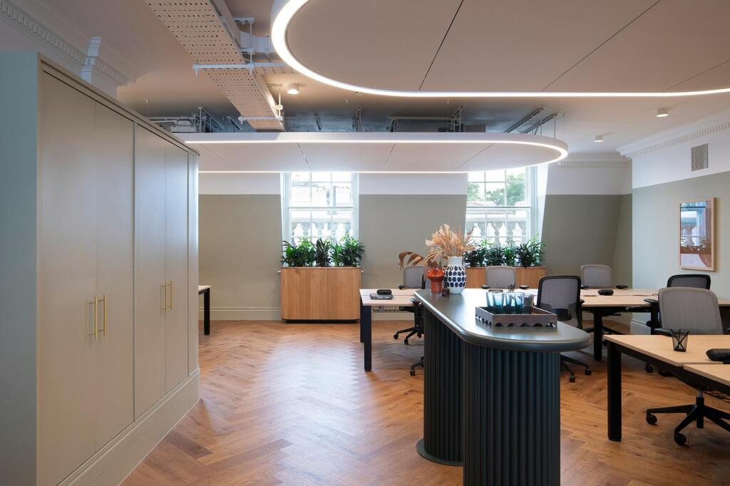 253937.jpg