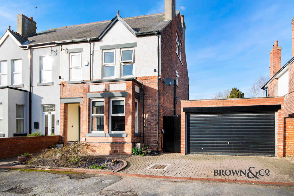Main image of property: Lime Tree Avenue, Retford
