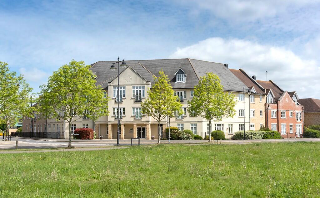 1-bed flat on 46 Cavendish Court, Sackville Way, Cambourne, Cambridge, CB23 6HB, £120,000